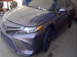 2018 TOYOTA CAMRY, GRAY, SE, 2.5L, AT,   Z25134